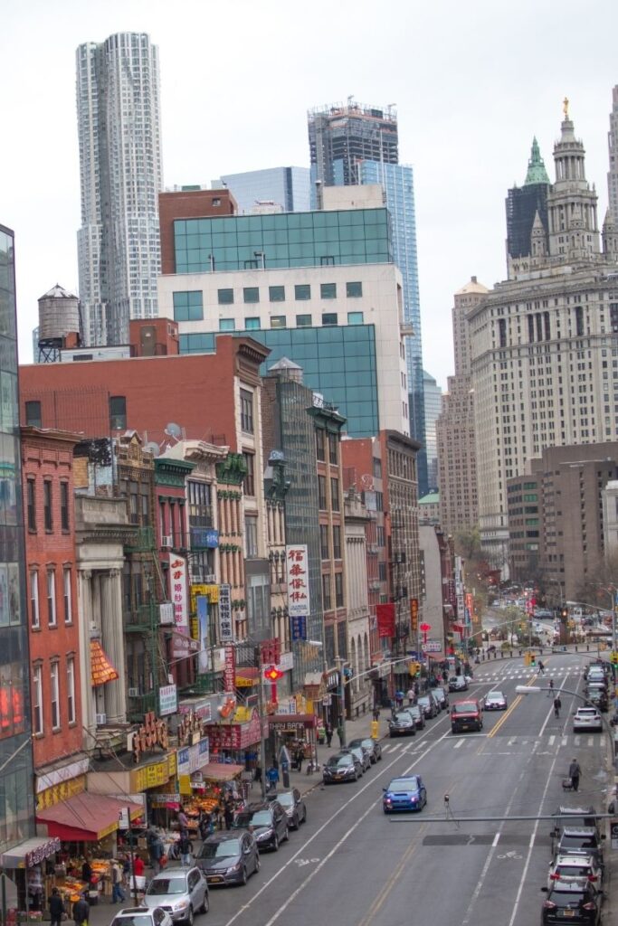 Explore the 15 best walks in NYC, from scenic waterfronts to historic neighborhoods. Explore iconic parks, hidden gems, and cultural hotspots on foot! NYC Walks, Night Walks NYC, Late Night Walks In NYC, Best Walks In NYC, Morning Walks NYC, Best Hikes Near NYC, Hikes Near NYC, Hiking In NYC, Hiking Trails Near NYC, Walking In NYC, Girls Walking NYC, Walking In NYC At Night, Walking In New York Aesthetic, Walking In New York, Walking In The Rain In New York
