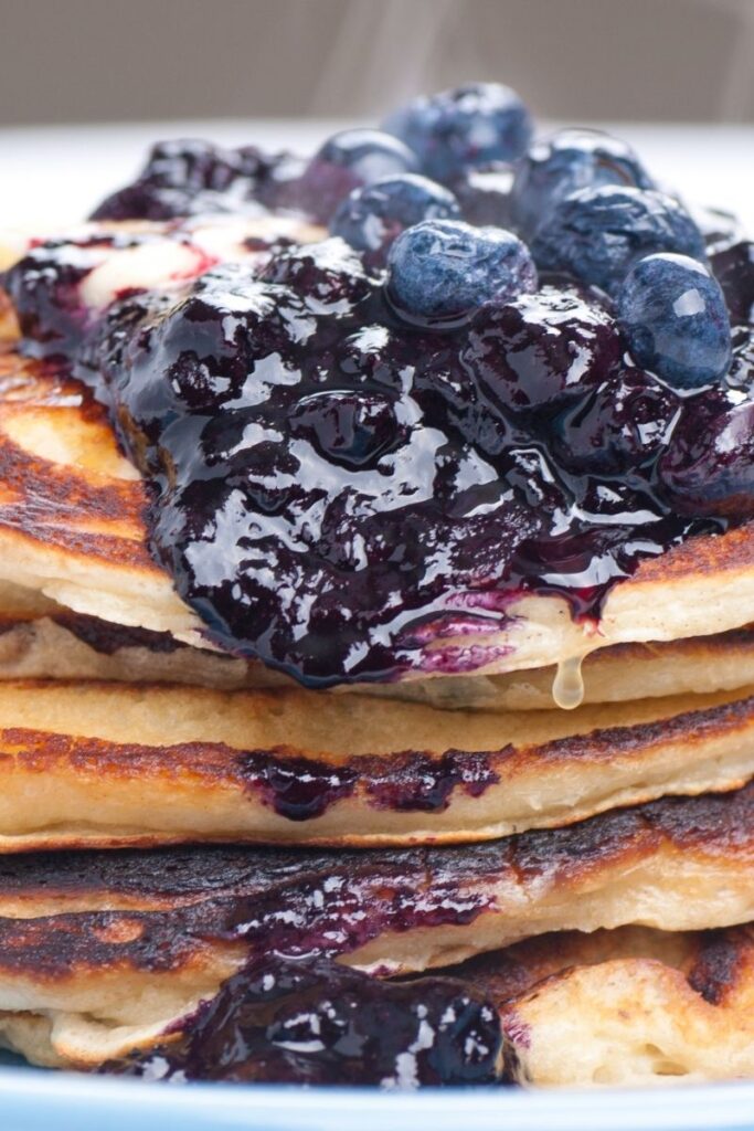 Enjoy 20+ mouthwatering blueberry breakfast recipes, from fluffy pancakes and waffles to smoothies and baked oats. Perfect for busy mornings or weekend treats! Lemon Blueberry Breakfast Recipes, Quick Bread, Vegan Blueberry Breakfast Recipes, Blueberry Cast Iron Skillet Recipes Breakfast, Breakfast Blueberry Muffins Recipes, Paleo Blueberry Recipes Breakfast Ideas, Frozen Blueberry Recipes Easy Breakfast, Blueberry Oatmeal Bars Healthy, Blueberry Oats Recipes Breakfast