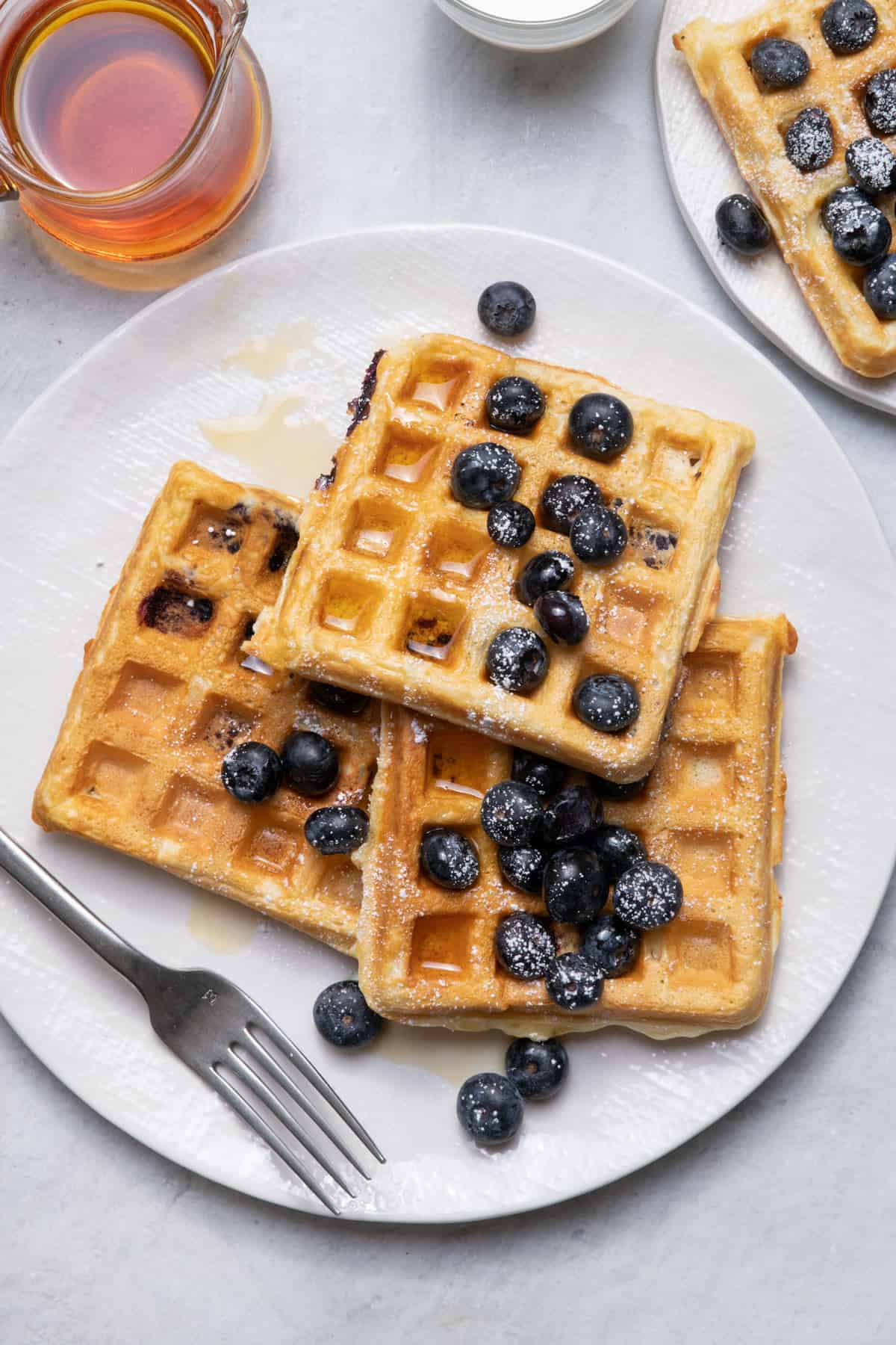 Enjoy 20+ mouthwatering blueberry breakfast recipes, from fluffy pancakes and waffles to smoothies and baked oats. Perfect for busy mornings or weekend treats! Lemon Blueberry Breakfast Recipes, Quick Bread, Vegan Blueberry Breakfast Recipes, Blueberry Cast Iron Skillet Recipes Breakfast, Breakfast Blueberry Muffins Recipes, Paleo Blueberry Recipes Breakfast Ideas, Frozen Blueberry Recipes Easy Breakfast, Blueberry Oatmeal Bars Healthy, Blueberry Oats Recipes Breakfast