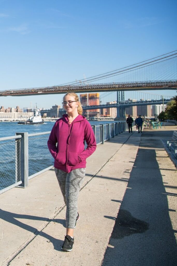 Explore the 15 best walks in NYC, from scenic waterfronts to historic neighborhoods. Explore iconic parks, hidden gems, and cultural hotspots on foot! NYC Walks, Night Walks NYC, Late Night Walks In NYC, Best Walks In NYC, Morning Walks NYC, Best Hikes Near NYC, Hikes Near NYC, Hiking In NYC, Hiking Trails Near NYC, Walking In NYC, Girls Walking NYC, Walking In NYC At Night, Walking In New York Aesthetic, Walking In New York, Walking In The Rain In New York