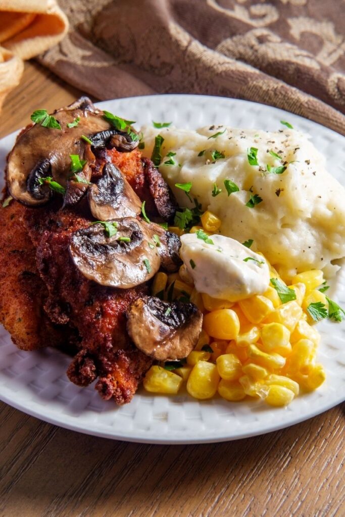 Check out 23 delicious chicken and potato recipes perfect for lunch or dinner! From one-pan wonders to creamy casseroles, these easy meals are packed with flavor and comfort. Chicken And Potatoes Recipes, Chicken And Potatoes In Oven, Chicken Potatoes And Green Beans, Baked Chicken And Potatoes, Chicken Green Beans Potatoes, Roasted Chicken And Potatoes, Chicken And Potatoes Recipes Crockpot, Chicken And Mash Potatoes Recipes, Recipes Easy, Healthy, Potatoes Recipes Air Fryer, Skillet