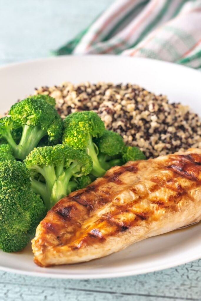 Try these 15 delicious chicken and broccoli recipes perfect for lunch or dinner! From stir-fries to casseroles, these easy meals are healthy, flavorful, and family-friendly. Chicken And Broccoli Recipes, Chicken And Broccoli Recipes Dairy Free, Healthy Chicken Broccoli Recipes Quick, Chicken And Broccoli Recipes Rice, Recipes Teriyaki, Recipes Using Broccoli And Chicken, Broccoli Zucchini Chicken Recipes, Air Fryer, Recipes Baked, Dutch Oven, Honey, No Cheese, Stir Fry, Paleo, With Rice