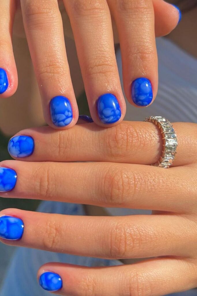 Get inspired with these stunning blue summer nail designs! From ocean swirls to floral details and playful patterns, find the perfect manicure for your next sunny-day vibe. Summer Nails Blue, Summer Blue Nails, Light Blue Summer Nails, Summer Nails Baby Blue, Baby Blue Summer Nails, Summer Nails Light Blue