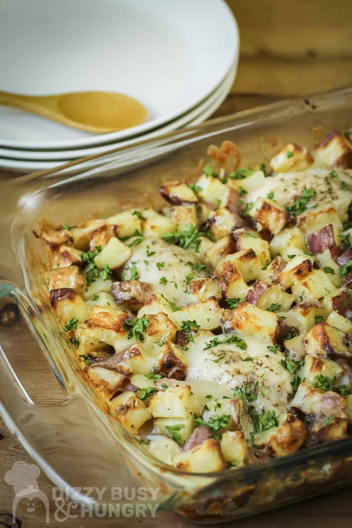 Check out 23 delicious chicken and potato recipes perfect for lunch or dinner! From one-pan wonders to creamy casseroles, these easy meals are packed with flavor and comfort. Chicken And Potatoes Recipes, Chicken And Potatoes In Oven, Chicken Potatoes And Green Beans, Baked Chicken And Potatoes, Chicken Green Beans Potatoes, Roasted Chicken And Potatoes, Chicken And Potatoes Recipes Crockpot, Chicken And Mash Potatoes Recipes, Recipes Easy, Healthy, Potatoes Recipes Air Fryer, Skillet