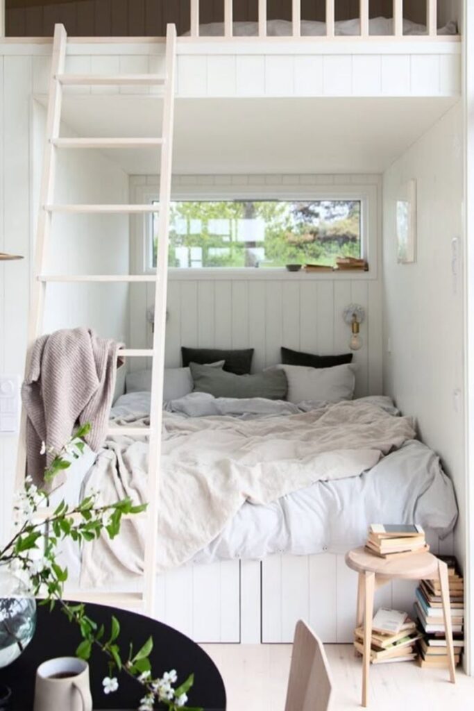 Clever bedroom ideas for small rooms with smart layouts, space-saving furniture, and stylish decor tips. Maximize every inch with these cozy and functional designs! Bedroom Ideas For Small Rooms, Bedroom Ideas For Small Rooms Black, Bedroom Ideas For Small Rooms Cozy, Bedroom Ideas For Small Rooms Women, Bedroom Ideas For Small Rooms Diy, Bedroom Ideas For Small Rooms For Teens, Simple Bedroom Ideas For Small Rooms, Rooms Cozy Cheap, Teen Bedroom Ideas For Small Rooms, Small Rooms For Adults