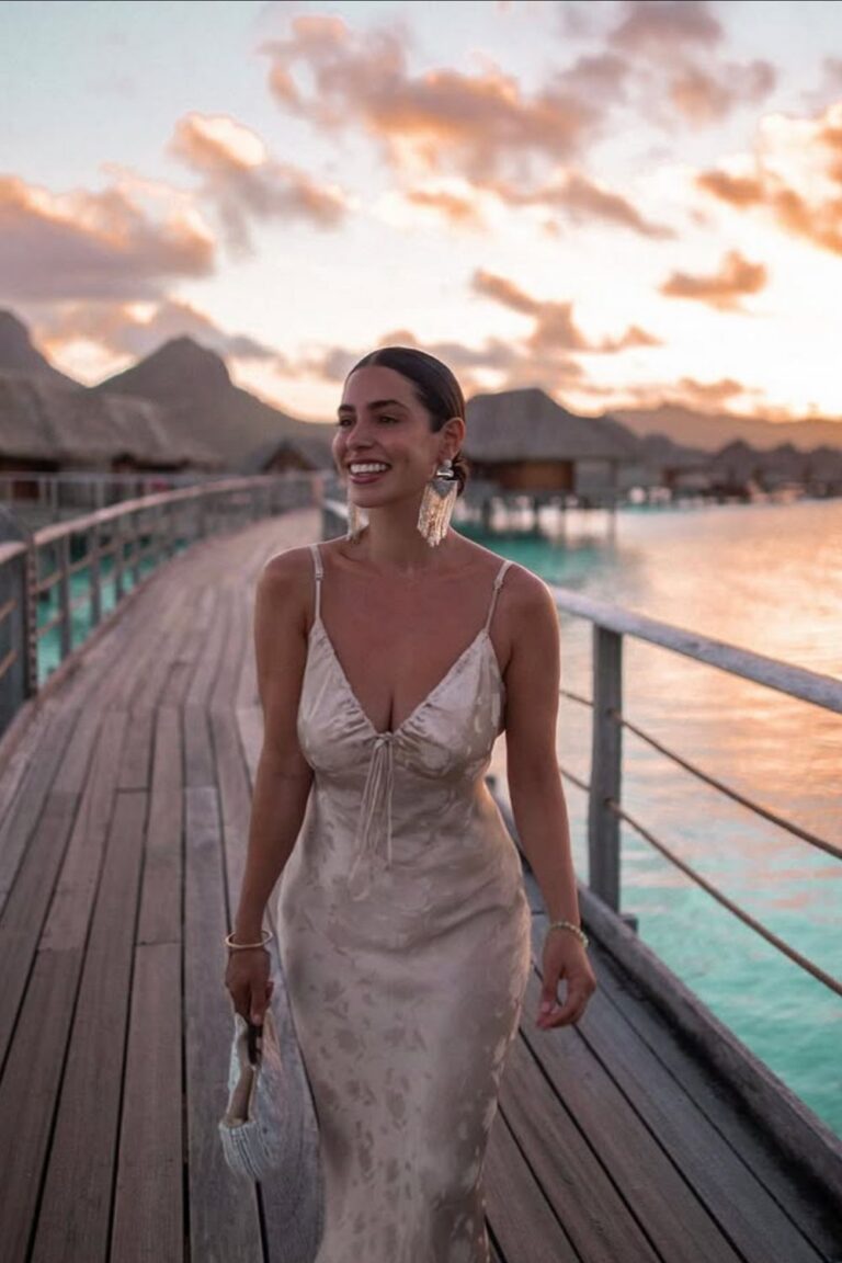 Planning a trip to Bora Bora? Get inspired with these chic and breezy outfit ideas perfect for beach days, sunset dinners, and island adventures. From flowy maxi dresses to stylish resort wear, this guide has everything you need to pack for a fashionable getaway! Bora Bora Outfits Women, Bora Bora Travel, Bora Bora Island Honeymoon, Bora Bora Outfit Ideas, Bora Bora Outfits, Bora Bora Outfits Aesthetic, Packing List, Things To Do, Travel Tips, Bora Bora Itinerary, What To Wear