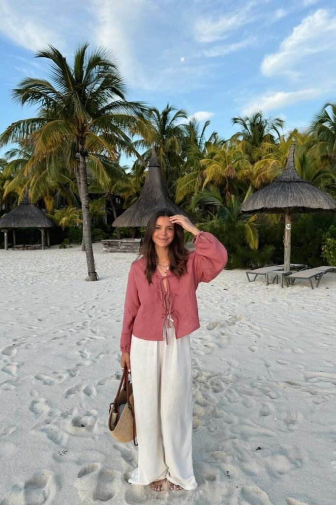Planning a trip to Mauritius? Get inspired with these stylish Mauritius outfit ideas perfect for beach days, brunch, exploring, and evening dinners. From breezy maxi dresses to chic resort wear, discover what to pack for a fashionable island getaway! Mauritius Dinner Outfits, Mauritius Outfits Aesthetic, Mauritius Outfits Summer, Honeymoon Outfits Mauritius, Mauritius Outfits Style, Island Vacation Outfits Mauritius, Outfits To Wear In Mauritius, Modest, Mauritius Travel Outfits