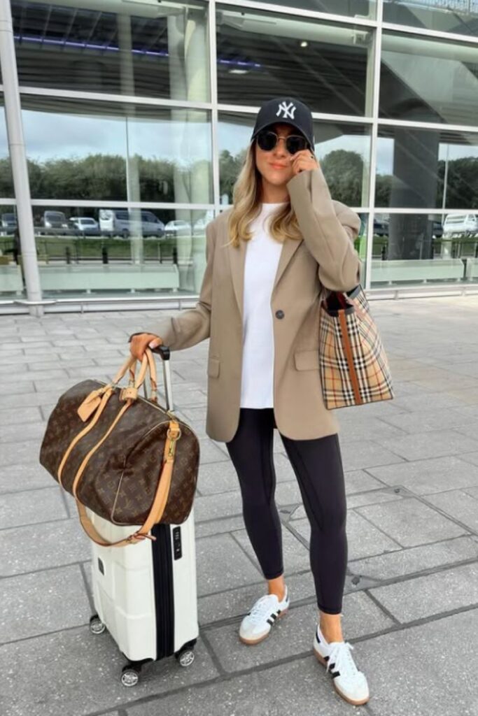 Travel in style with comfy airport outfits—chic, cozy looks perfect for long flights, layovers, and hassle-free travel days. Airport Outfit Comfy, Comfy Airport Outfit Summer, Plane Outfit Airport Style Comfy, Comfy Airport Outfit Long Flight, Comfy Airport Outfit Summer Casual, Comfy Cute Airport Outfit, Airport Outfit Comfy Long Flight, Airport Outfit Comfy Travel Style, Airport Outfit Ideas Comfy, Flight Outfit Airport Style Comfy, Airport Outfits Comfy