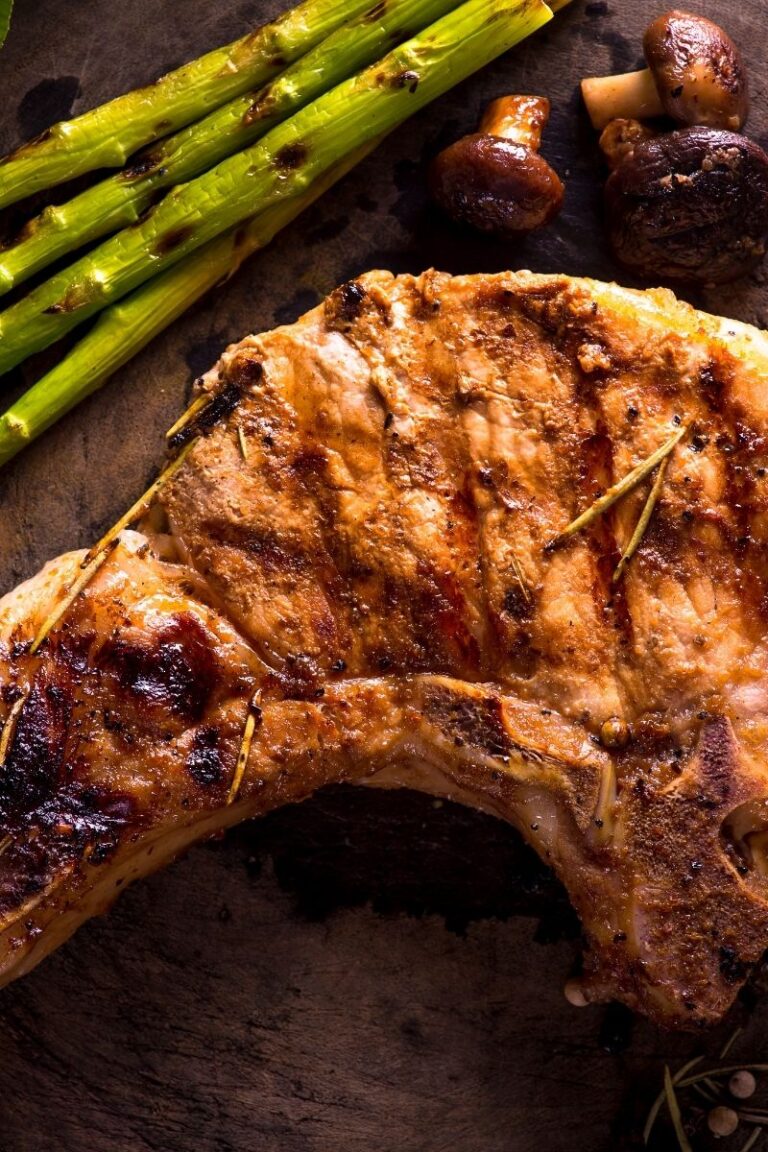 Discover 18 delicious pork recipes for dinner, from juicy grilled chops to tender slow-cooked pulled pork. Easy, flavorful, and perfect for any night of the week! Pork Dinner Recipes, Ground Pork Recipes For Dinner, Ground Pork Recipes For Dinner, Pork Dinner Recipes Asian, Yummy Dinner Recipes Pork, Ground Pork And Beef Recipes For Dinner