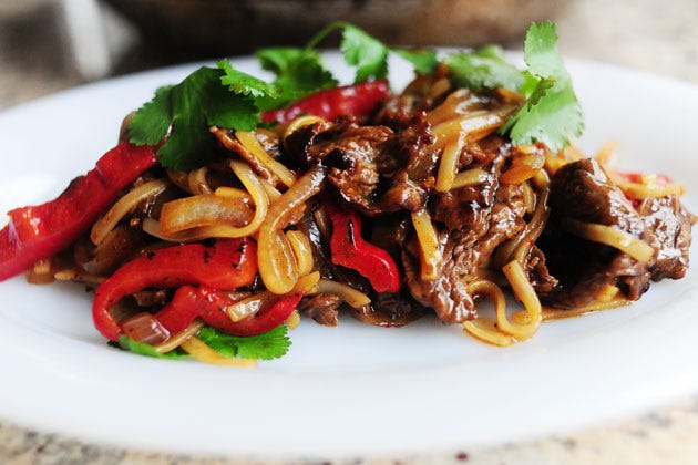 Discover 23 delicious beef recipes perfect for lunch or dinner! From hearty stews to quick stir-fries, these easy and flavorful dishes will elevate your meals.
Beef Recipes Asian, Beef Recipes Dinner, Beef Recipes For Dinner, Beef Recipes Easy, Vegetable Beef Soup Recipes, Recipes With Ground Beef, Recipes Using Ground Beef, Crockpot Beef Recipes, Beef Stir Fry Recipes, Quick And Easy Dinner Recipes With Ground Beef, Low Carb Ground Beef Recipes, Beef Brisket Recipes, Stew Beef Recipes