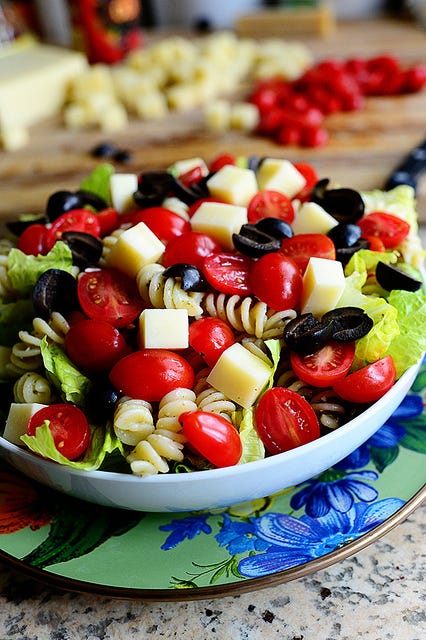 Discover 23 delicious chicken salad recipes perfect for lunch or dinner! From classic to creative, these easy and flavorful salads will keep your meals fresh and exciting. Chicken Salad Recipes Easy, Chicken Salad Recipes For Dinner, Chicken Recipes Healthy, Low Carb, Chicken Salad Recipes Spicy, Chicken Salad Recipes With Grapes, Salad Recipes With Chicken, Grilled Chicken Salad Recipes, Chicken On Salad Recipes, Cold Pasta Salad Recipes, Italian Pasta Salad Recipes, Summer Pasta Salad Recipes