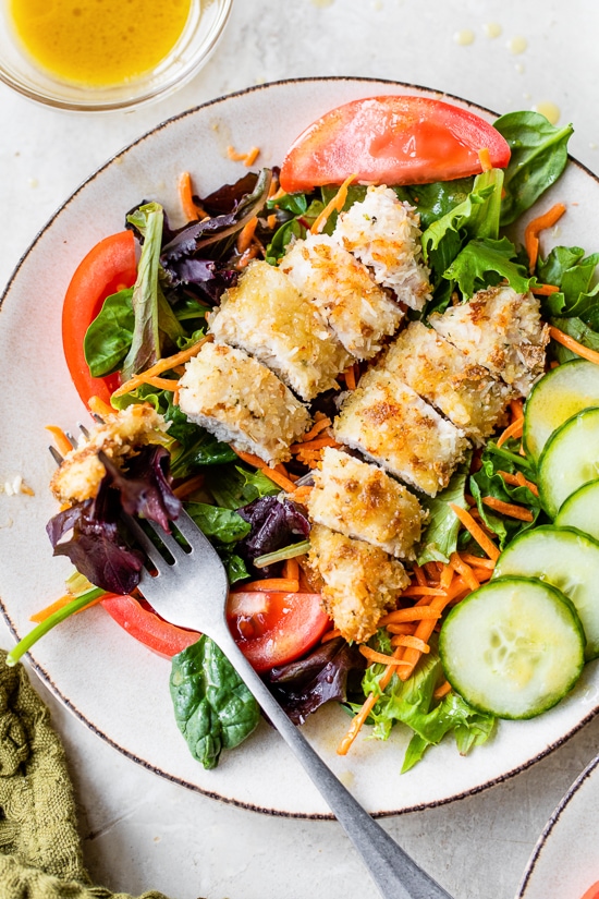 Discover 23 delicious chicken salad recipes perfect for lunch or dinner! From classic to creative, these easy and flavorful salads will keep your meals fresh and exciting. Chicken Salad Recipes Easy, Chicken Salad Recipes For Dinner, Chicken Salad Recipes Healthy, Chicken Salad Recipes Low Carb, Chicken Salad Recipes Spicy, Chicken Salad Recipes With Grapes, Salad Recipes With Chicken, Grilled Chicken Salad Recipes, Chicken Salad Recipes, Chicken On Salad Recipes