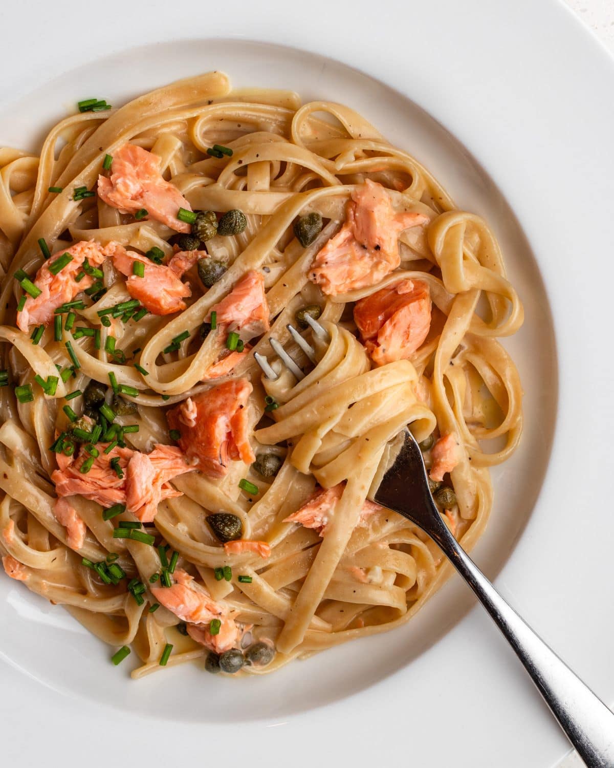 https://www.theburntbuttertable.com/wp-content/uploads/2024/09/Creamy-Salmon-Pasta-main.jpg