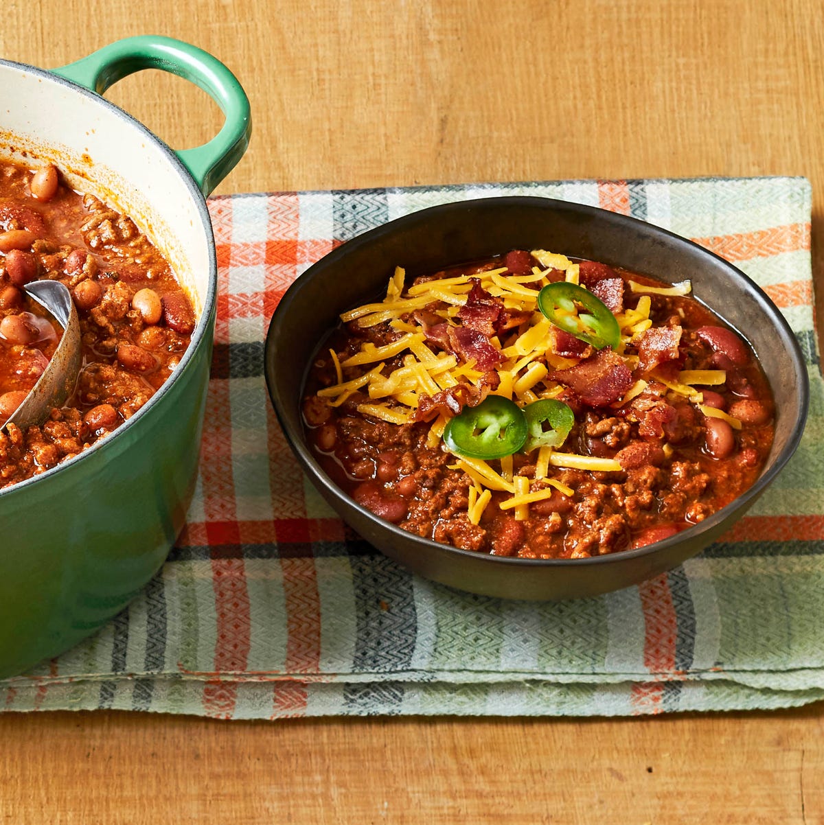 Discover 23 delicious beef recipes perfect for lunch or dinner! From hearty stews to quick stir-fries, these easy and flavorful dishes will elevate your meals.
Beef Recipes Asian, Beef Recipes Dinner, Beef Recipes For Dinner, Beef Recipes Easy, Vegetable Beef Soup Recipes, Recipes With Ground Beef, Recipes Using Ground Beef, Crockpot Beef Recipes, Beef Stir Fry Recipes, Quick And Easy Dinner Recipes With Ground Beef, Low Carb Ground Beef Recipes, Beef Brisket Recipes, Stew Beef Recipes