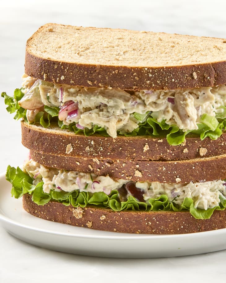 Discover 23 delicious chicken salad recipes perfect for lunch or dinner! From classic to creative, these easy and flavorful salads will keep your meals fresh and exciting. Chicken Salad Recipes Easy, Chicken Salad Recipes For Dinner, Chicken Salad Recipes Healthy, Chicken Salad Recipes Low Carb, Chicken Salad Recipes Spicy, Chicken Salad Recipes With Grapes, Salad Recipes With Chicken, Grilled Chicken Salad Recipes, Chicken Salad Recipes, Chicken On Salad Recipes
