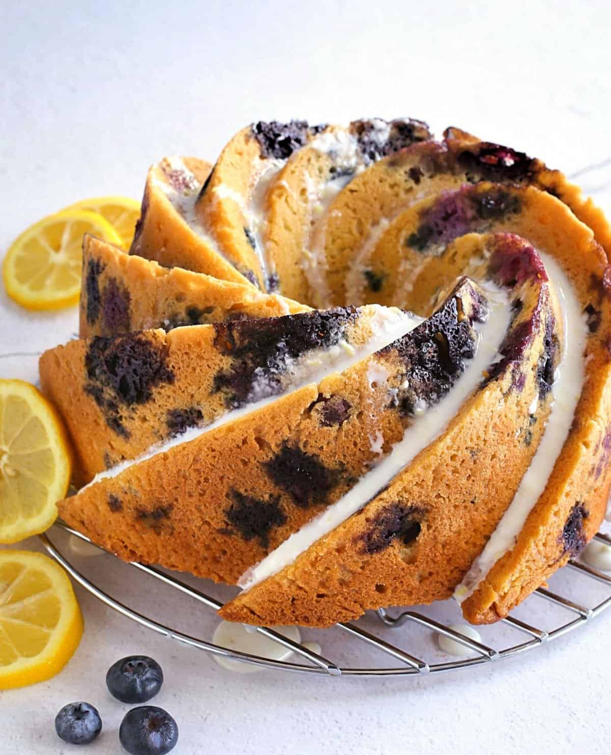 Discover 25 irresistible blueberry cake recipes, from classic coffee cakes to zesty lemon-blueberry delights. Perfect for every occasion, these easy and delicious cakes will satisfy your sweet tooth! Blueberry Cake Recipes, Blueberry Cake Recipes, Blueberry Cake Recipes Easy, Lemon Blueberry Angel Food Cake Recipes, Blueberry Zucchini Cake Recipes, Blueberry Cake Recipes Homemade, Blueberry Layer Cake Recipes