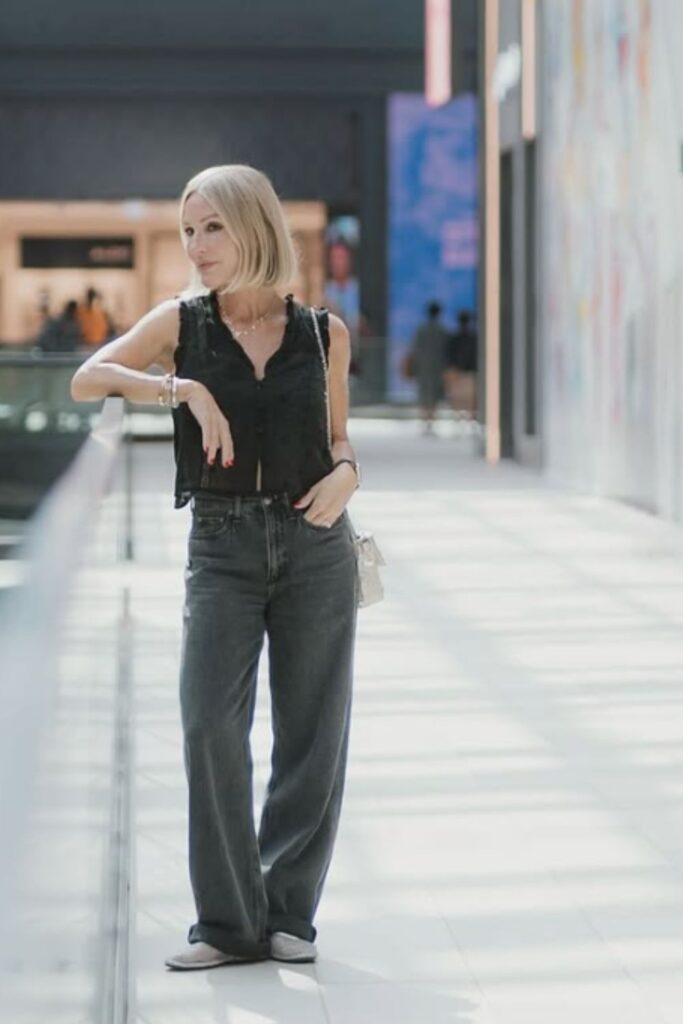 Stay effortlessly stylish with mesh ballet flats outfit ideas—light, breathable looks perfect for warm days and casual chic vibes.