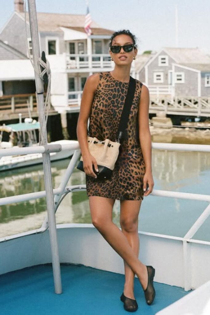 Stay effortlessly stylish with mesh ballet flats outfit ideas—light, breathable looks perfect for warm days and casual chic vibes.