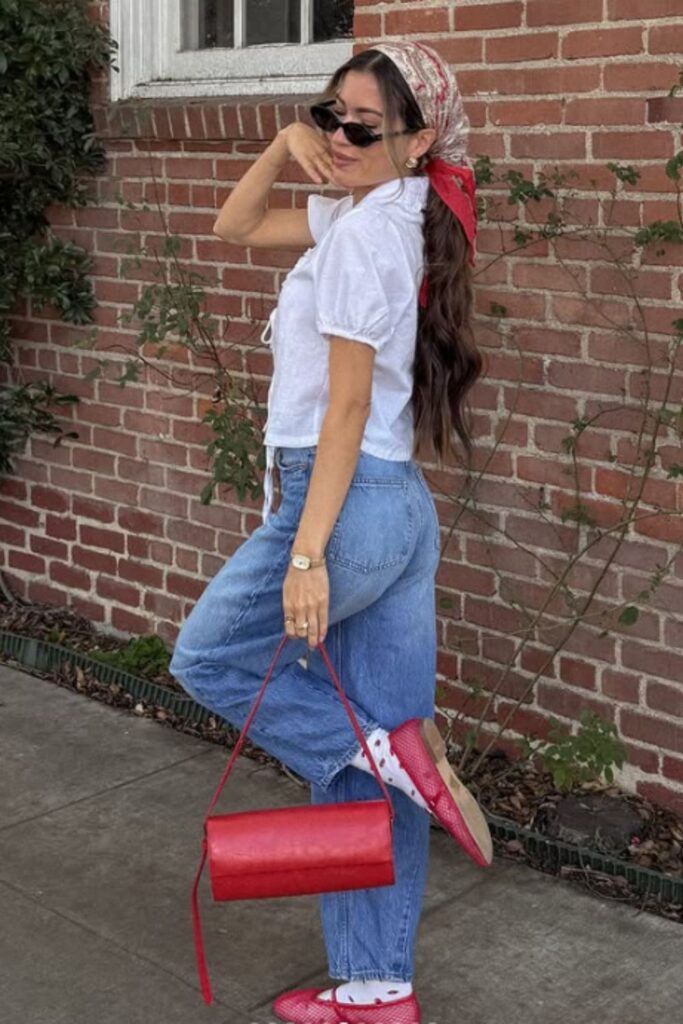 Stay effortlessly stylish with mesh ballet flats outfit ideas—light, breathable looks perfect for warm days and casual chic vibes.