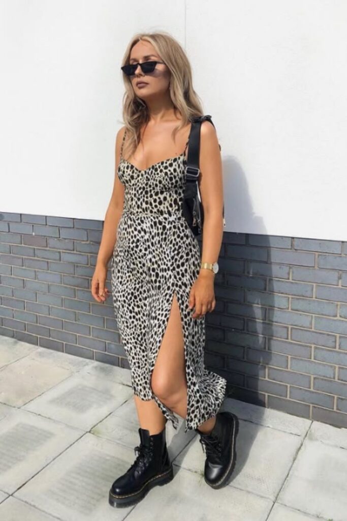 Get festival-ready with the best Coachella outfit ideas—boho looks, edgy styles, and statement pieces perfect for the desert vibe. Outfit Coachella, Coachella Outfit Aesthetic, Jennie Coachella Outfit, Coachella Festival Outfit, Coachella Outfit Ideas Women, Coachella Party Outfit, Coachella Outfit Ideas Bohemian, Coachella Outfit Plus Size, Coachella Outfit Boho, Coachella Cowgirl Outfit, Pink Coachella Outfit, Modest Coachella Outfit