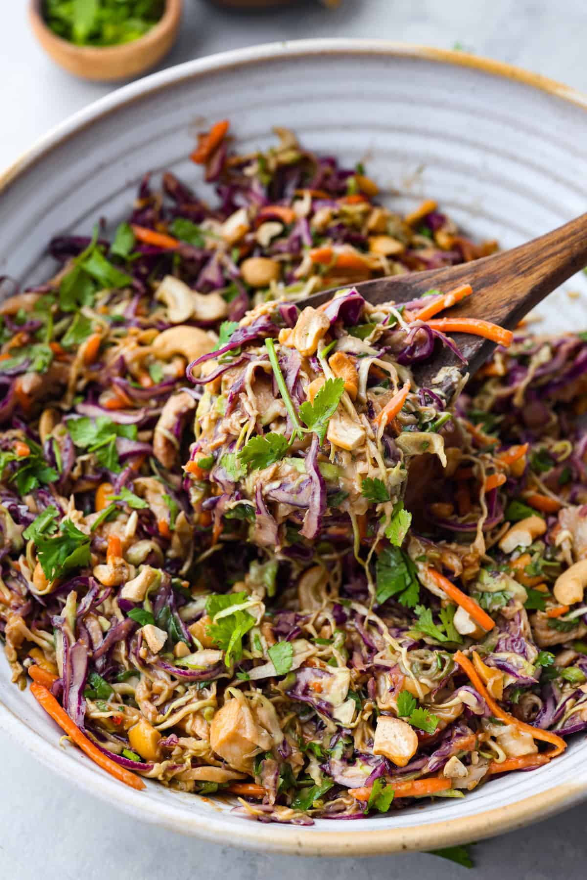 Discover 23 delicious chicken salad recipes perfect for lunch or dinner! From classic to creative, these easy and flavorful salads will keep your meals fresh and exciting. Chicken Salad Recipes Easy, Chicken Salad Recipes For Dinner, Chicken Salad Recipes Healthy, Chicken Salad Recipes Low Carb, Chicken Salad Recipes Spicy, Chicken Salad Recipes With Grapes, Salad Recipes With Chicken, Grilled Chicken Salad Recipes, Chicken Salad Recipes, Chicken On Salad Recipes