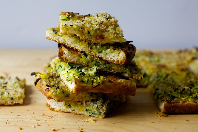 Fresh, easy, and packed with flavor—these summer dinner recipes are perfect for warm nights! From grilled chicken to vibrant pasta salads, find your next go-to meal here. Healthy Summer Dinner Recipes, Summer Dinner Recipes, Summer Recipes Dinner, Light Summer Dinner Recipes, Light Summer Dinner Recipes, Summer Recipes Dinner Easy, Summer Salad Recipes Dinner, Summer Dinner Recipes For Family, Fast Summer Dinner Recipes, Summer Dinner Recipes Grill