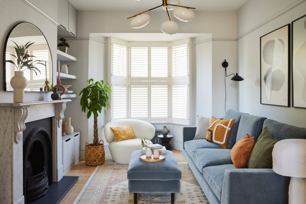 Discover Blue Couch Living Room Ideas to inspire your apartment decor. From cozy and classic to bold and modern, get tips to style your space beautifully. Navy Blue Couch Living Room, Dark Blue Couch, Light Blue Couch Living Room, Blue Couch Living Room Colour Schemes, Blue Velvet Couch, Dark Blue Couch Living Room Decor, Navy Blue Couch Living Room Decor, Blue Velvet Couch Living Room Ideas, Light Blue, Royal Blue Couch Living Room Ideas, Boho Living Room Blue, Modern Living Room Blue Couch