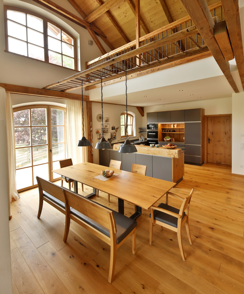 Charming farmhouse kitchen ideas to inspire your dream space. From rustic wood beams to cozy open shelving, get tips and stunning design inspiration. Rustic Farmhouse Kitchen, Old Farmhouse Kitchen Ideas, Farmhouse Kitchen Decor, Modern Farmhouse Kitchen, Small Farmhouse Kitchen, Moody, Farmhouse Kitchen Island, Farmhouse Kitchen Cabinets, Farmhouse Kitchen Design, Farmhouse Kitchen Table, European Farmhouse Kitchen, Coastal Farmhouse Kitchen, Country Kitchen Ideas Farmhouse Style
