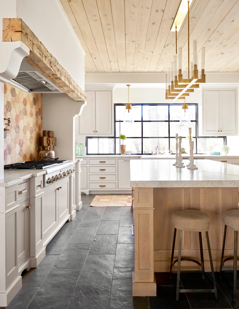 Charming farmhouse kitchen ideas to inspire your dream space. From rustic wood beams to cozy open shelving, get tips and stunning design inspiration. Rustic Farmhouse Kitchen, Old Farmhouse Kitchen Ideas, Farmhouse Kitchen Decor, Modern Farmhouse Kitchen, Small Farmhouse Kitchen, Moody, Farmhouse Kitchen Island, Farmhouse Kitchen Cabinets, Farmhouse Kitchen Design, Farmhouse Kitchen Table, European Farmhouse Kitchen, Coastal Farmhouse Kitchen, Country Kitchen Ideas Farmhouse Style