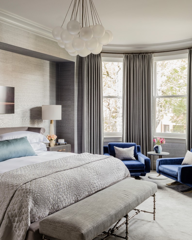 Get inspired with these stunning grey bedroom ideas! From cozy retreats to modern minimalist spaces, discover stylish ways to decorate with grey for a chic, calming bedroom makeover. Grey Bedroom Ideas, Grey Bedroom Decor, Pink And Grey Bedroom, Grey And White Bedroom Ideas, Grey Room Ideas Bedroom, Grey Headboard Bedroom, White And Grey Bedroom, Black And Grey Bedroom Ideas, Black And Grey Bedroom, Black White And Grey Bedroom Ideas, Grey Headboard Bedroom Ideas Decor