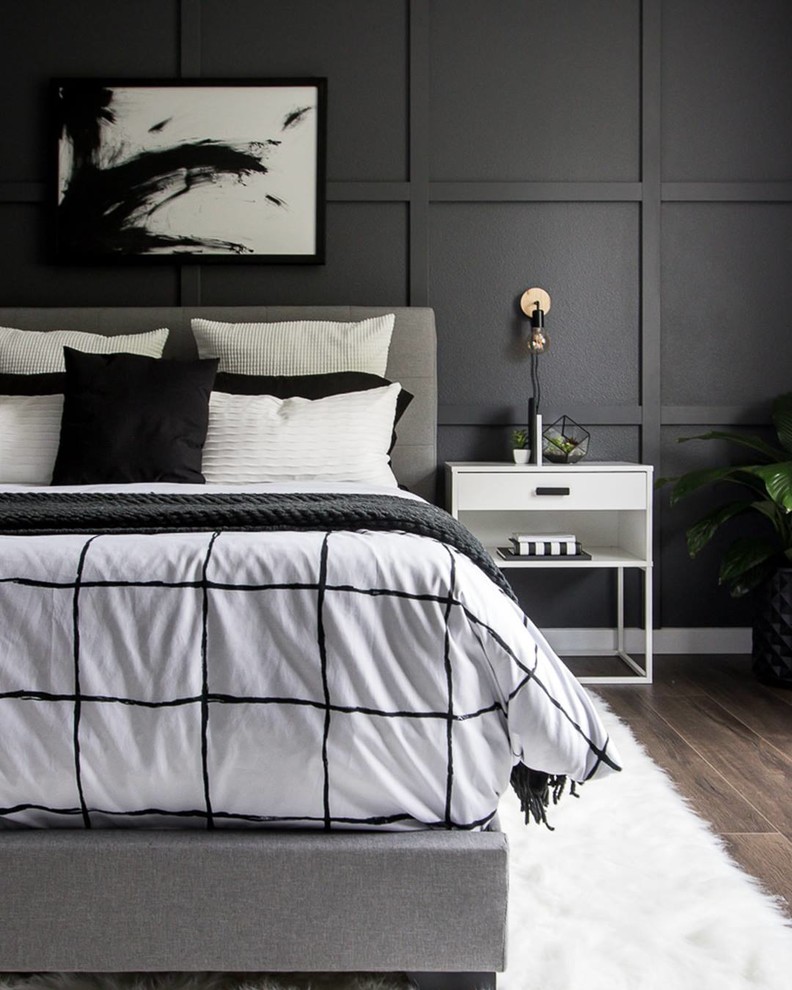 Get inspired with these stunning grey bedroom ideas! From cozy retreats to modern minimalist spaces, discover stylish ways to decorate with grey for a chic, calming bedroom makeover. Grey Bedroom Ideas, Grey Bedroom Decor, Pink And Grey Bedroom, Grey And White Bedroom Ideas, Grey Room Ideas Bedroom, Grey Headboard Bedroom, White And Grey Bedroom, Black And Grey Bedroom Ideas, Black And Grey Bedroom, Black White And Grey Bedroom Ideas, Grey Headboard Bedroom Ideas Decor
