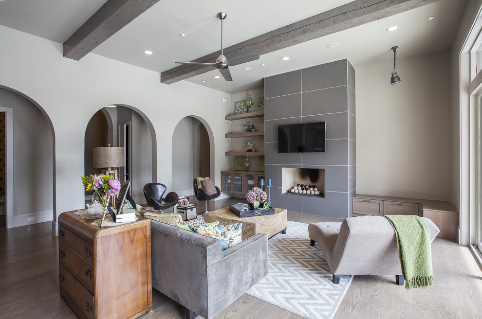 Get inspired with 20+ stylish grey living room ideas! From cozy and classic to sleek and modern, discover the best tips and designs to transform your space with grey. Grey Living Room Ideas, Grey Couch Living Room, Grey Sofa Living Room, Dark Grey Couch Living Room, Grey Couch Living Room Ideas, Dark Grey Sofa Living Room, Light Grey Couch Living Room, Grey Sofa Living Room Ideas, Black And Grey Living Room, Grey And White Living Room, Dark Grey Couch Living Room Ideas