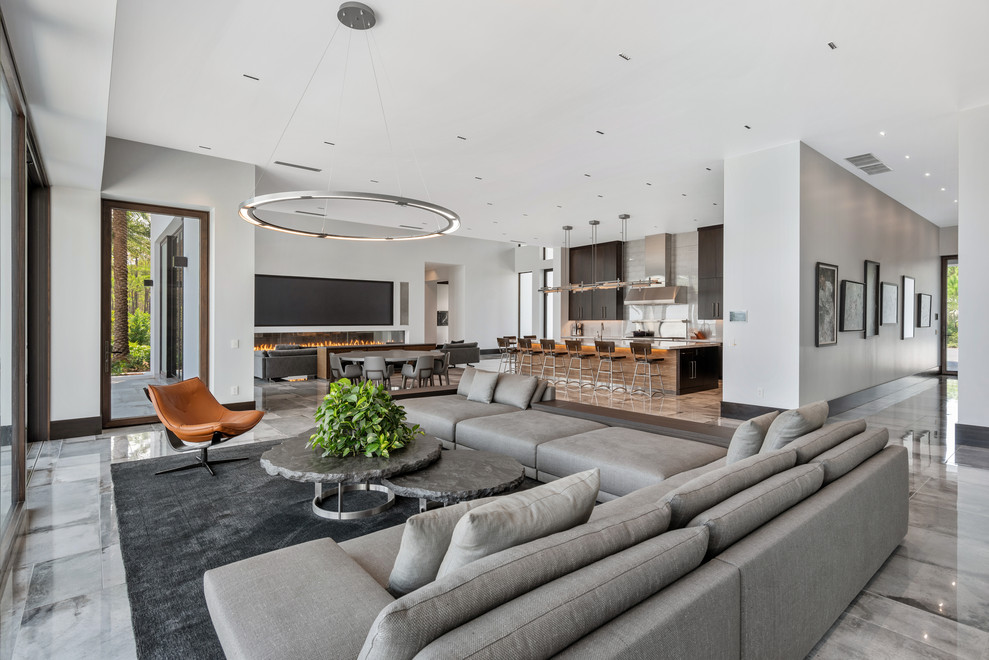 Get inspired with 20+ stylish grey living room ideas! From cozy and classic to sleek and modern, discover the best tips and designs to transform your space with grey. Grey Living Room Ideas, Grey Couch Living Room, Grey Sofa Living Room, Dark Grey Couch Living Room, Grey Couch Living Room Ideas, Dark Grey Sofa Living Room, Light Grey Couch Living Room, Grey Sofa Living Room Ideas, Black And Grey Living Room, Grey And White Living Room, Dark Grey Couch Living Room Ideas
