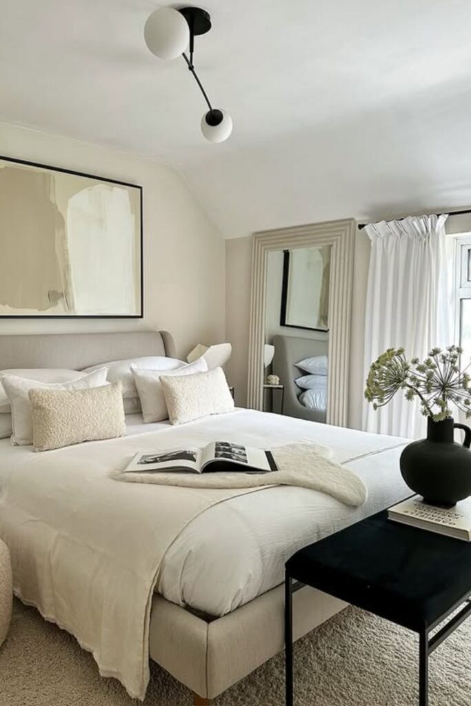 Stylish and sophisticated Grown Woman Bedroom Ideas to create a chic, elegant, and functional retreat you'll love. Get inspired with beautiful design tips and decor inspiration. Grown Woman Bedroom Ideas, Grown Woman Bedroom Ideas Classy, Grown Woman Bedroom Ideas Girly, Bedroom Ideas Grown Woman, Woman Bedroom Ideas Grown