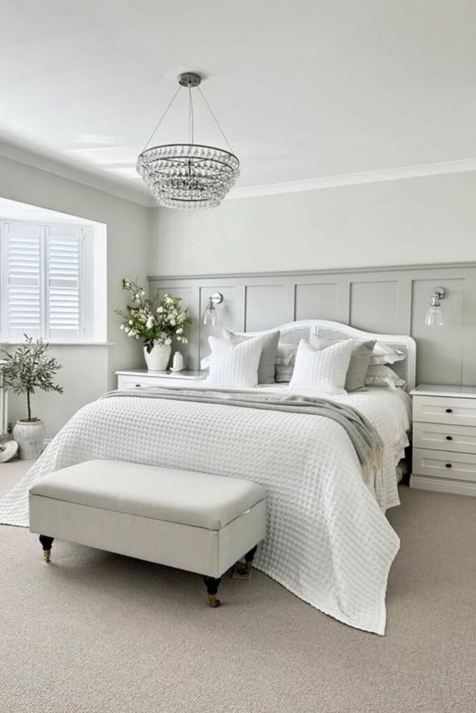 Stylish and sophisticated Grown Woman Bedroom Ideas to create a chic, elegant, and functional retreat you'll love. Get inspired with beautiful design tips and decor inspiration. Grown Woman Bedroom Ideas, Grown Woman Bedroom Ideas Classy, Grown Woman Bedroom Ideas Girly, Bedroom Ideas Grown Woman, Woman Bedroom Ideas Grown
