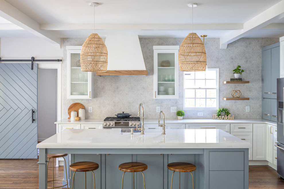 Stylish kitchen pendant lights over island ideas to transform your space. Get inspired with tips, trends, and real home examples for a gorgeous, functional kitchen. Kitchen Pendant Lights Over Island, Glass Pendant Lights Over Kitchen Island, Gold Pendant Lights Over Kitchen Island, Large Pendant Lights Over Kitchen Island, Brass Pendant Lights Over Kitchen Island, Two Pendant Lights Over Kitchen Island, Black Kitchen Pendant Lights Over Island, Kitchen Pendant Lights Over Island Ideas