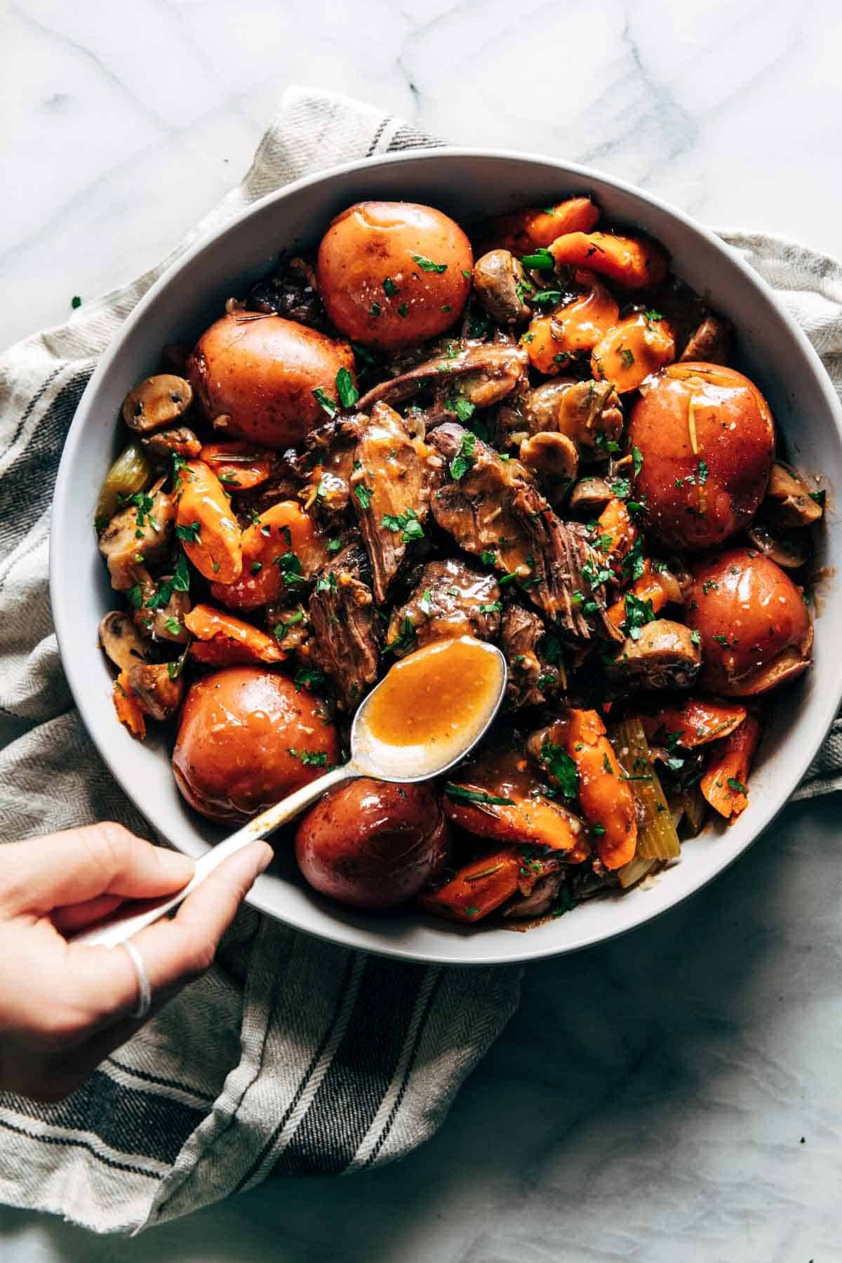Easy and delicious Instant Pot recipes perfect for quick weeknight dinners—from comforting soups to hearty pastas and flavorful rice bowls. Instant Pot Recipes, Instant Pot Chicken Recipes, Chicken Instant Pot Recipes, Healthy Instant Pot Recipes, Instant Pot Soup Recipes, Pork Tenderloin Recipes Instant Pot, Instant Pot Dinner Recipes, Ground Beef Instant Pot Recipes, Instant Pot Recipes Chicken, Instant Pot Ground Beef Recipes