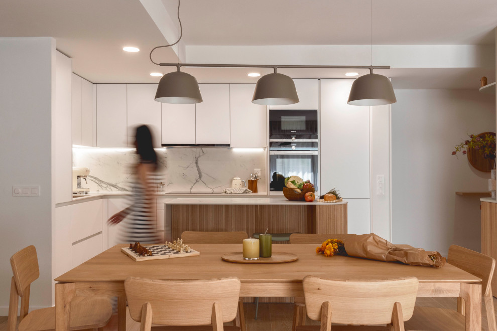 Explore beautiful Scandinavian kitchen ideas that blend minimalist style with cozy charm. Get inspired by real designs featuring light woods, clean lines, and clever storage solutions! , Scandinavian Kitchen Design, Modern Scandinavian Kitchen, Scandinavian Interior Kitchen, Scandinavian Kitchen Ideas, Small Scandinavian Kitchen, Kitchen Inspiration Scandinavian, White Kitchen Ideas Scandinavian, Scandinavian Kitchen Cabinets, Scandinavian Farmhouse Kitchen, Scandinavian Kitchen Island