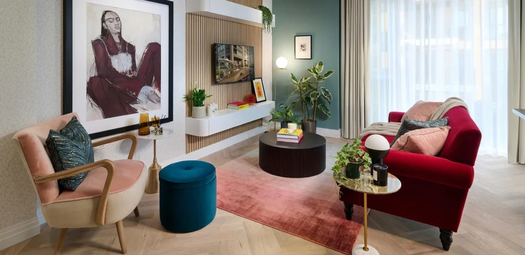 Stylish small apartment living room ideas that blend functionality with flair. Get inspired by real-life spaces, smart decor tips, and cozy layout solutions perfect for compact homes. Small Living Room Ideas Apartment, Small Living Room Ideas Apartment Cozy, Small Apartment Decorating Living Room, Living Room Layout, Small Apartment Living Room Ideas, Small Living Room Decorating Ideas Apartment, Small Apartment Inspiration Living Room, Living Room Designs Small Spaces Apartment Decor, Budget