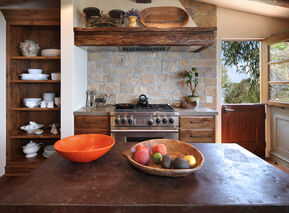 Gorgeous stone backsplash kitchen ideas to transform your space. From rustic farmhouse to modern elegance, get inspired with stylish, functional designs perfect for any home. Stone Backsplash Kitchen, Natural Stone Backsplash Kitchen, Stone Backsplash Kitchen Rustic, Stone Veneer Backsplash, White Stone Backsplash, Kitchen With Stone Backsplash, Faux Stone Backsplash Kitchen, White Stone Backsplash Kitchen