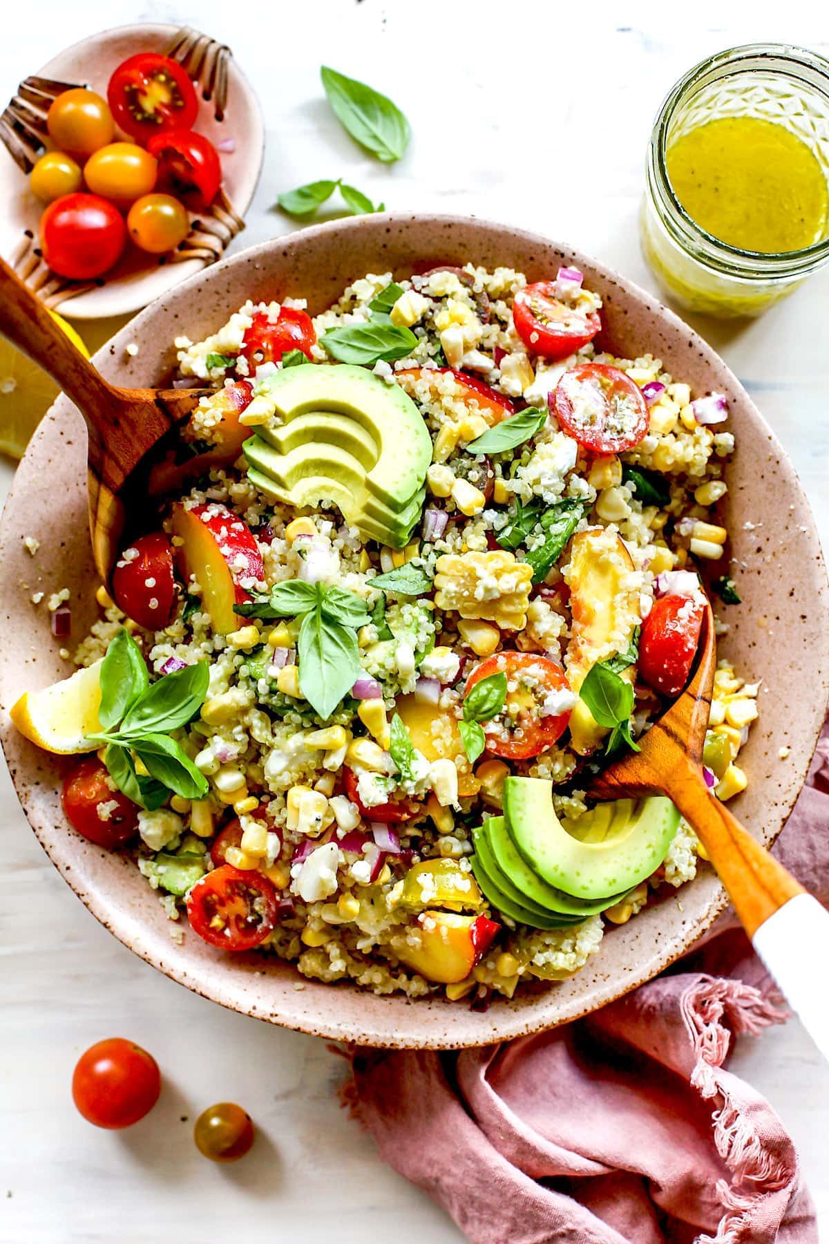 Fresh, easy, and packed with flavor—these summer dinner recipes are perfect for warm nights! From grilled chicken to vibrant pasta salads, find your next go-to meal here. Healthy Summer Dinner Recipes, Summer Dinner Recipes, Summer Recipes Dinner, Light Summer Dinner Recipes, Light Summer Dinner Recipes, Summer Recipes Dinner Easy, Summer Salad Recipes Dinner, Summer Dinner Recipes For Family, Fast Summer Dinner Recipes, Summer Dinner Recipes Grill