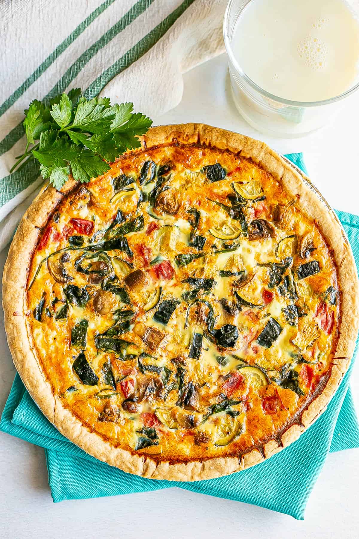 The best quiche recipes for any occasion—from classic spinach to crustless veggie options. Easy, delicious, and perfect for breakfast, brunch, or dinner! Quiche Recipes Easy, Crustless Quiche Recipes, Spinach Quiche Recipes, Quiche Recipes Crustless, Easy Quiche Recipes, Mini Quiche Recipes, Breakfast Quiche Recipes, Sausage Quiche Recipes, Ham Quiche Recipes, Healthy Quiche Recipes, Breakfast Quiche Recipes Easy, Crustless Quiche Recipes Easy, Zucchini Quiche Recipes, Mushroom Quiche Recipes