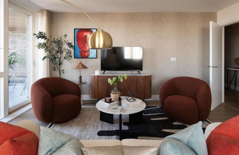Stylish small apartment living room ideas that blend functionality with flair. Get inspired by real-life spaces, smart decor tips, and cozy layout solutions perfect for compact homes. Small Living Room Ideas Apartment, Small Living Room Ideas Apartment Cozy, Small Apartment Decorating Living Room, Living Room Layout, Small Apartment Living Room Ideas, Small Living Room Decorating Ideas Apartment, Small Apartment Inspiration Living Room, Living Room Designs Small Spaces Apartment Decor, Budget