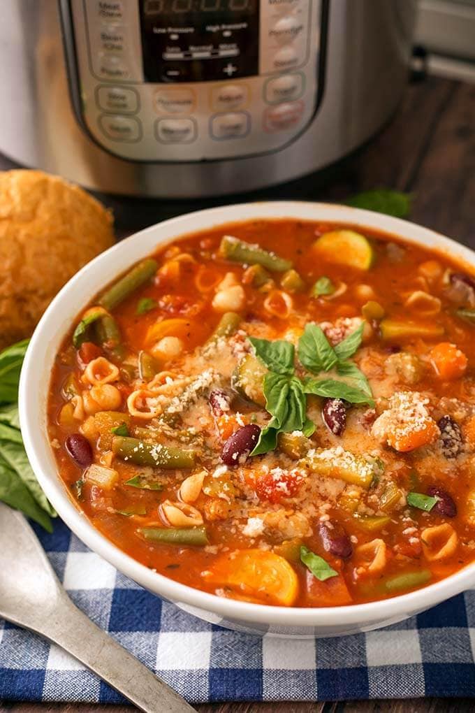 Easy and delicious Instant Pot recipes perfect for quick weeknight dinners—from comforting soups to hearty pastas and flavorful rice bowls. Instant Pot Recipes, Instant Pot Chicken Recipes, Chicken Instant Pot Recipes, Healthy Instant Pot Recipes, Instant Pot Soup Recipes, Pork Tenderloin Recipes Instant Pot, Instant Pot Dinner Recipes, Ground Beef Instant Pot Recipes, Instant Pot Recipes Chicken, Instant Pot Ground Beef Recipes
